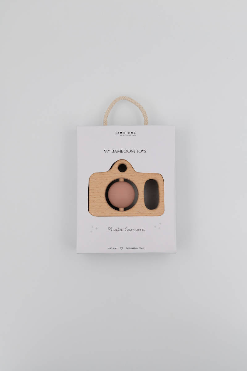 bamboom-fotocamera-in-legno-e-silicone-rosa-04 image 4