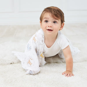 aden-anais-essentials-muslin-swaddle-winnie-friends-4pz image 4