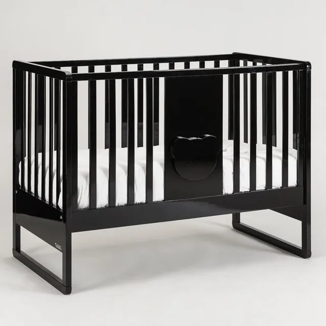 nanan-lettino-linea-black-edition-lettino-in-legno-laccato-nero-lucido image 1