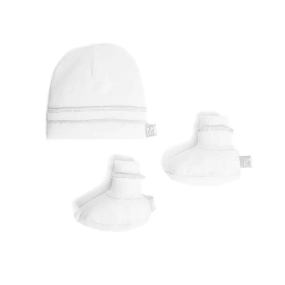 bamboom-set-neonato-cappellino-e-scarpine-bianco-01 image 1