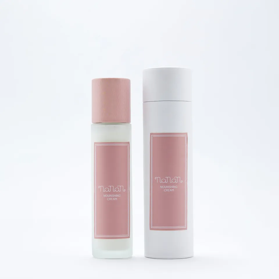 nanan-linea-mamy-crema-idratante-acido-ialuronico image 1
