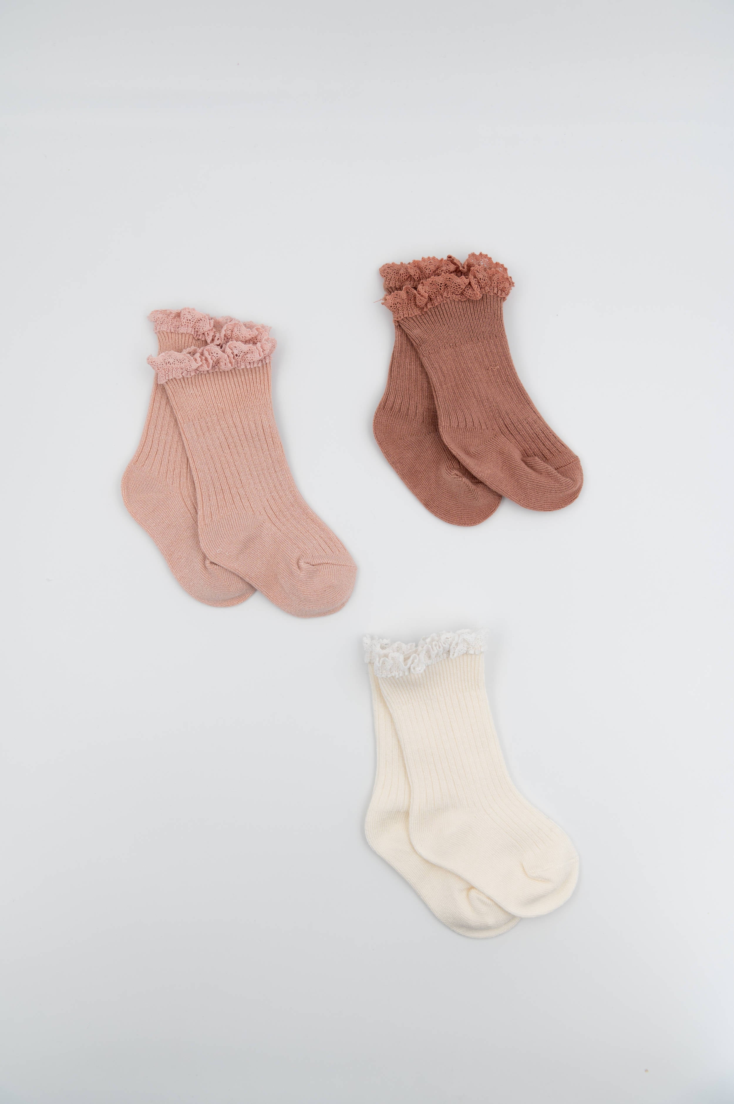 bamboom-3pc-calza-bimba-con-pizzo-in-gift-box-rosa-04 image 2