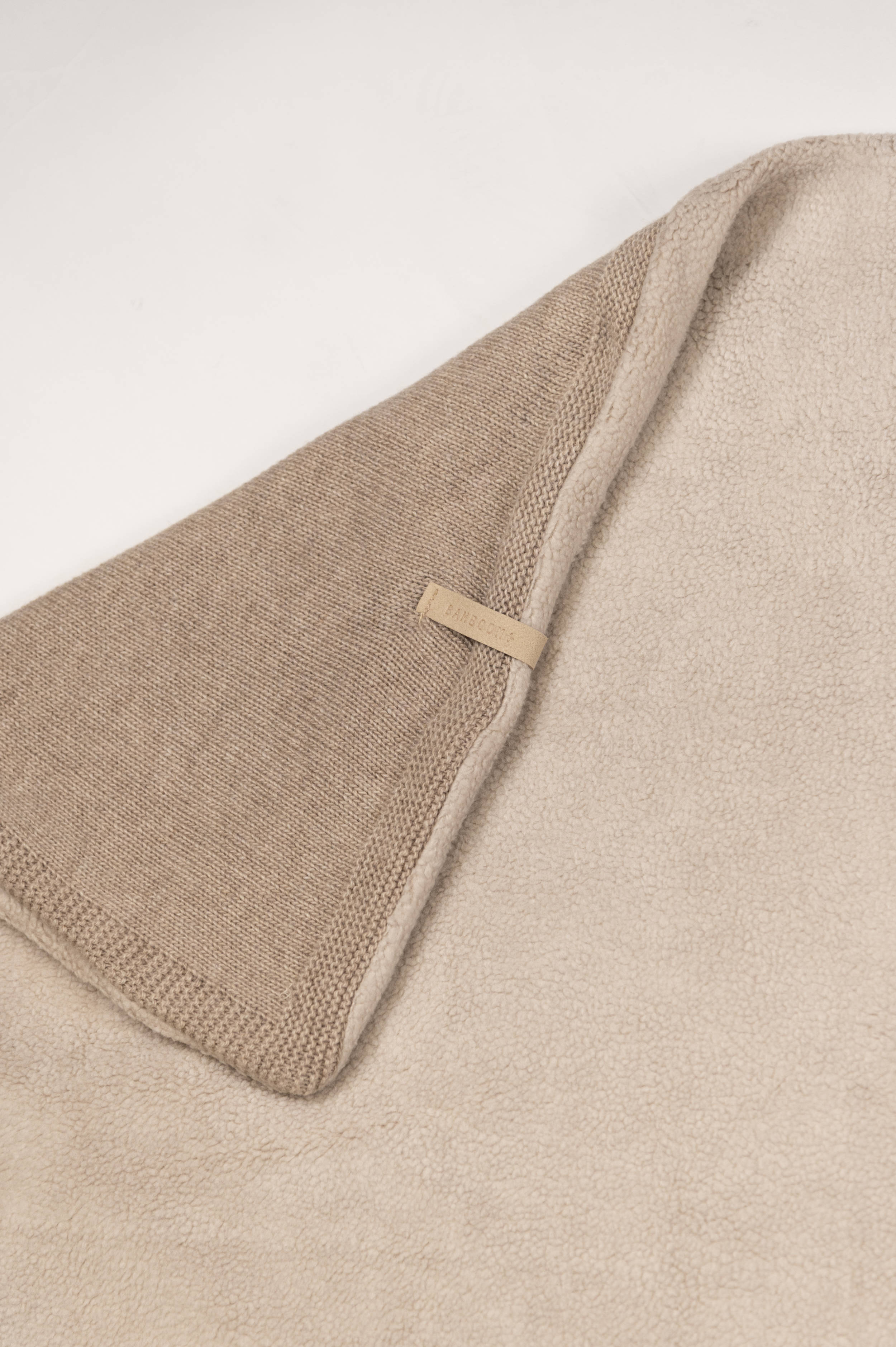 bamboom-copertina-wrap-4-stagioni-cashmere-teddy-light-chocolate-melange-318 image 3