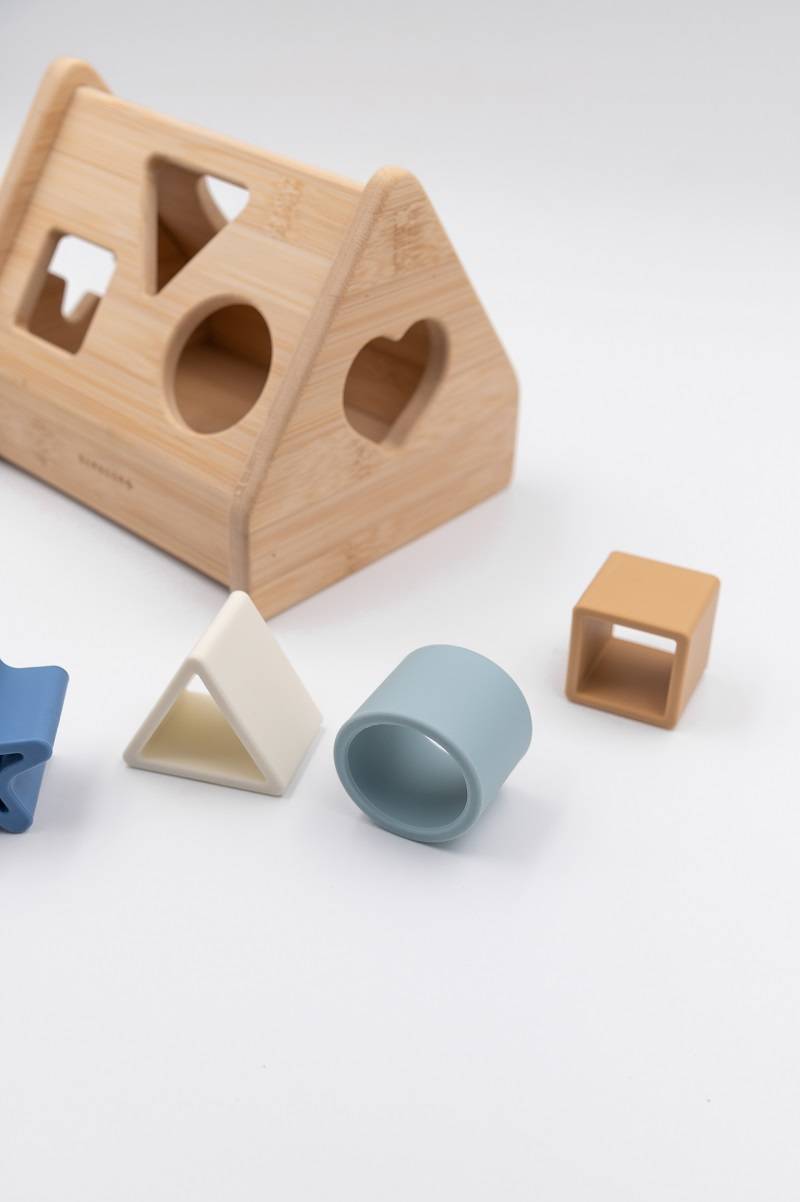 bamboom-casetta-puzzle-in-legno-e-silicone-blu-07 image 3
