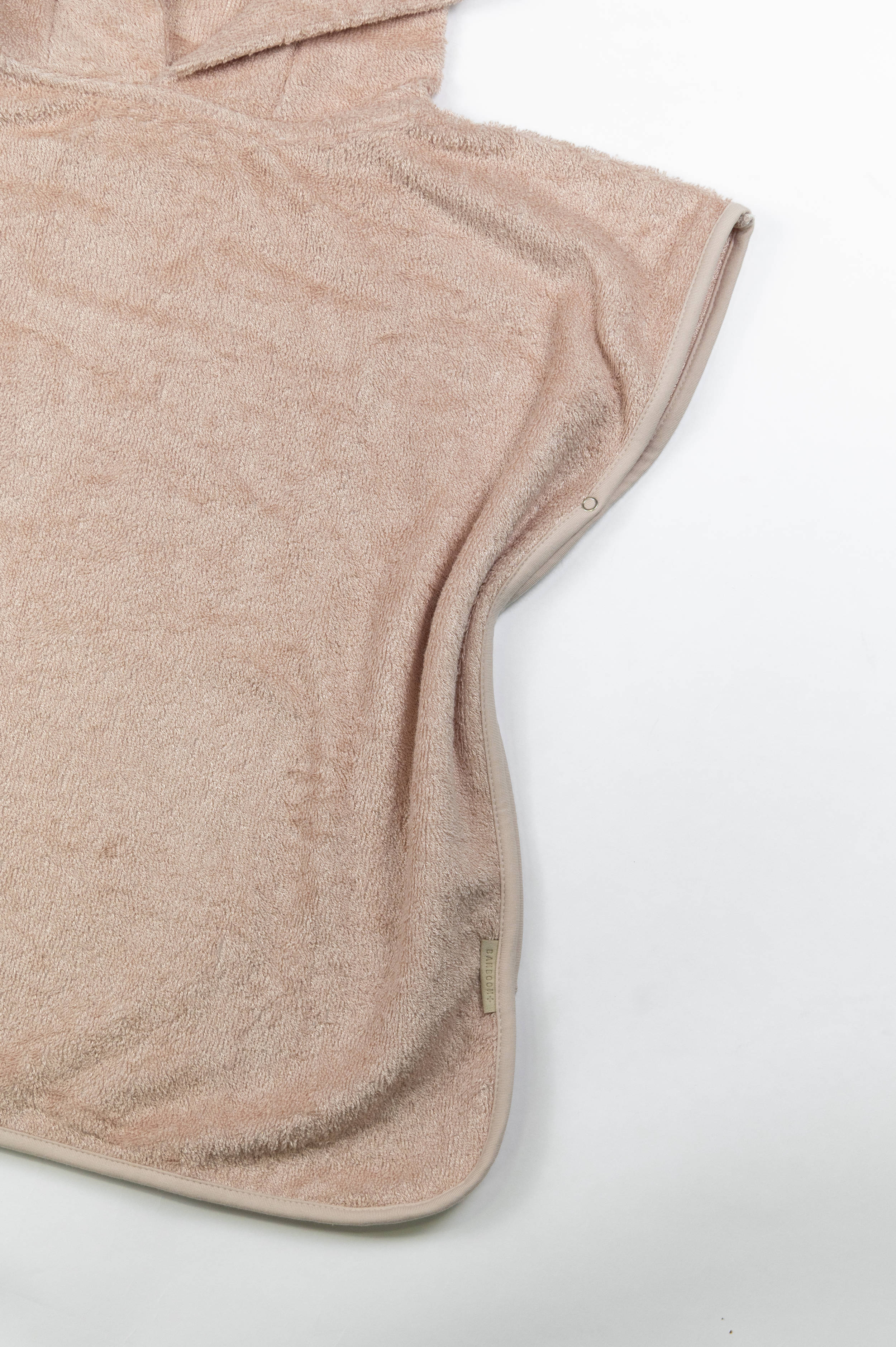 bamboom-poncho-warm-pink-426-in-spugna-di-bamb-con-orsetto image 3