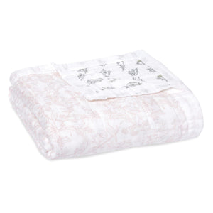 aden-anais-boutique-silky-soft-dream-blanket-french-floral image 7