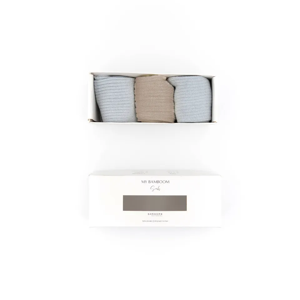 bamboom-gift-box-3-calze-antiscivolo-azzurro-03 image 1