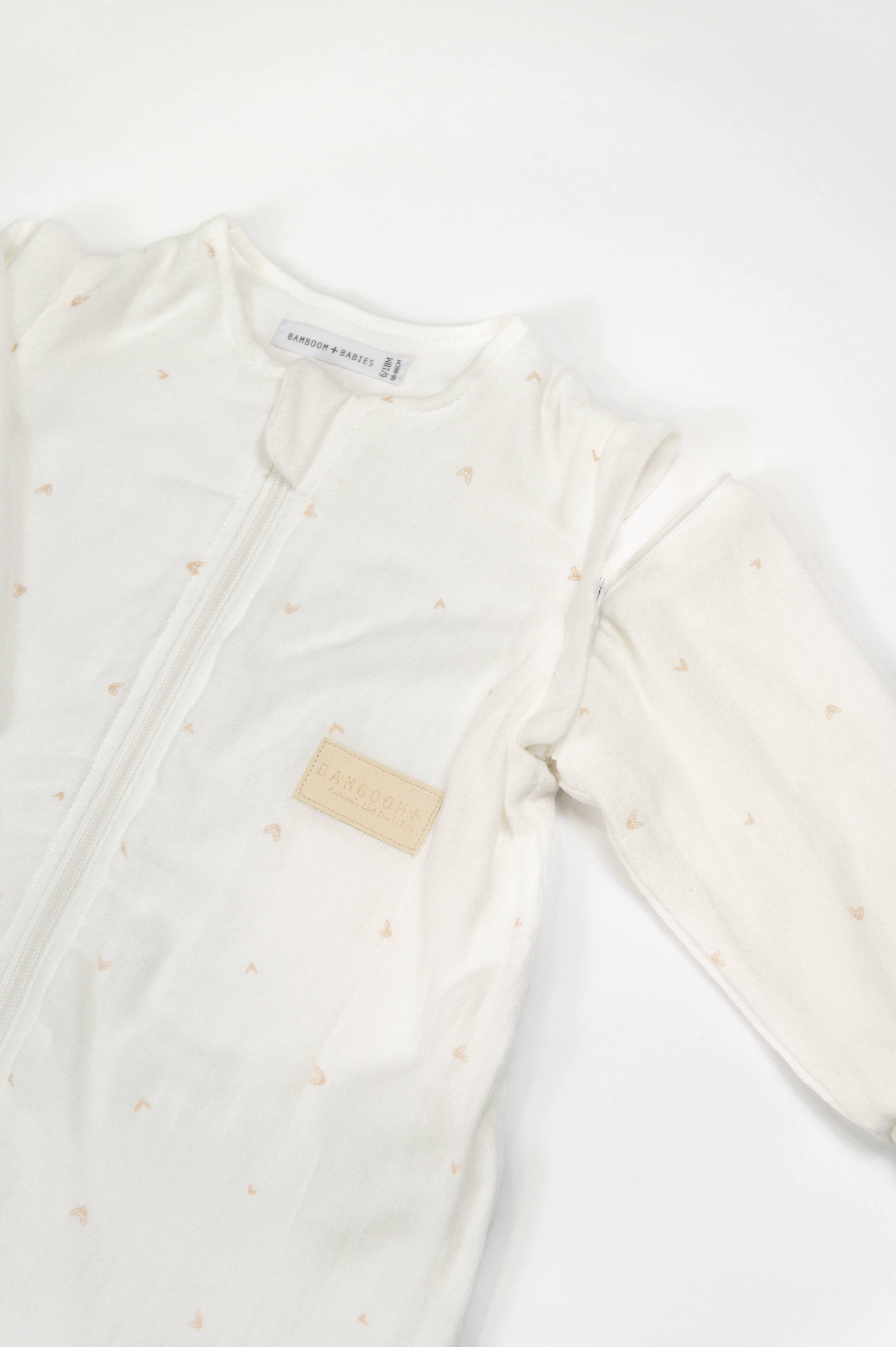 bamboom-sleeping-jumpsuit-mini-sacco-nanna-hearts-287-tog-1-1 image 4
